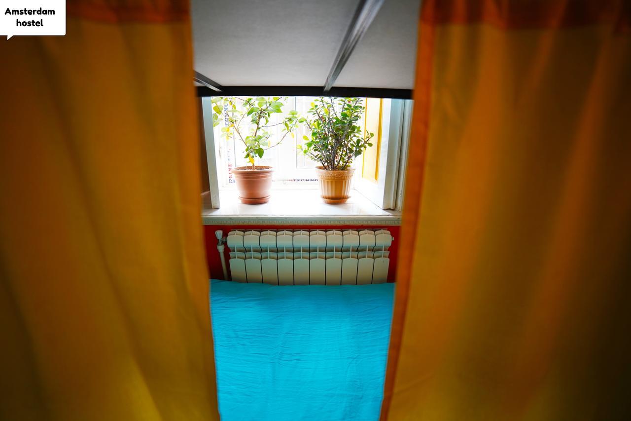 Amsterdam Hostel Baku Exteriör bild